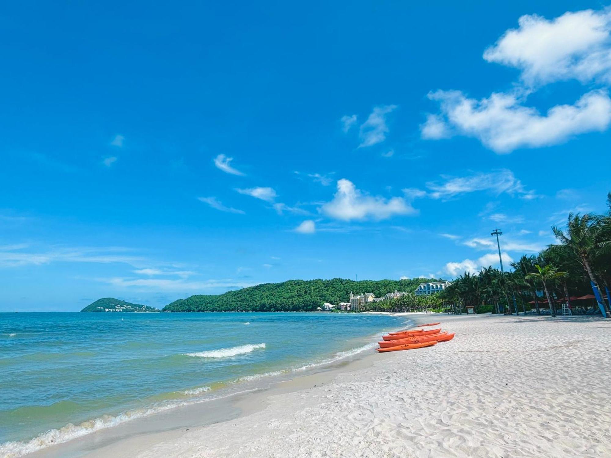 Laputa Hotel Phu Quoc Buitenkant foto